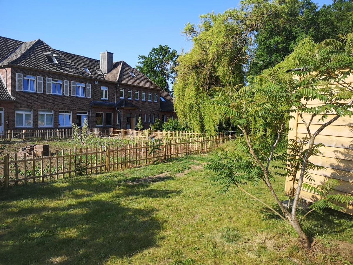 Gaestehaus Maria Rast Suderburg Exteriör bild