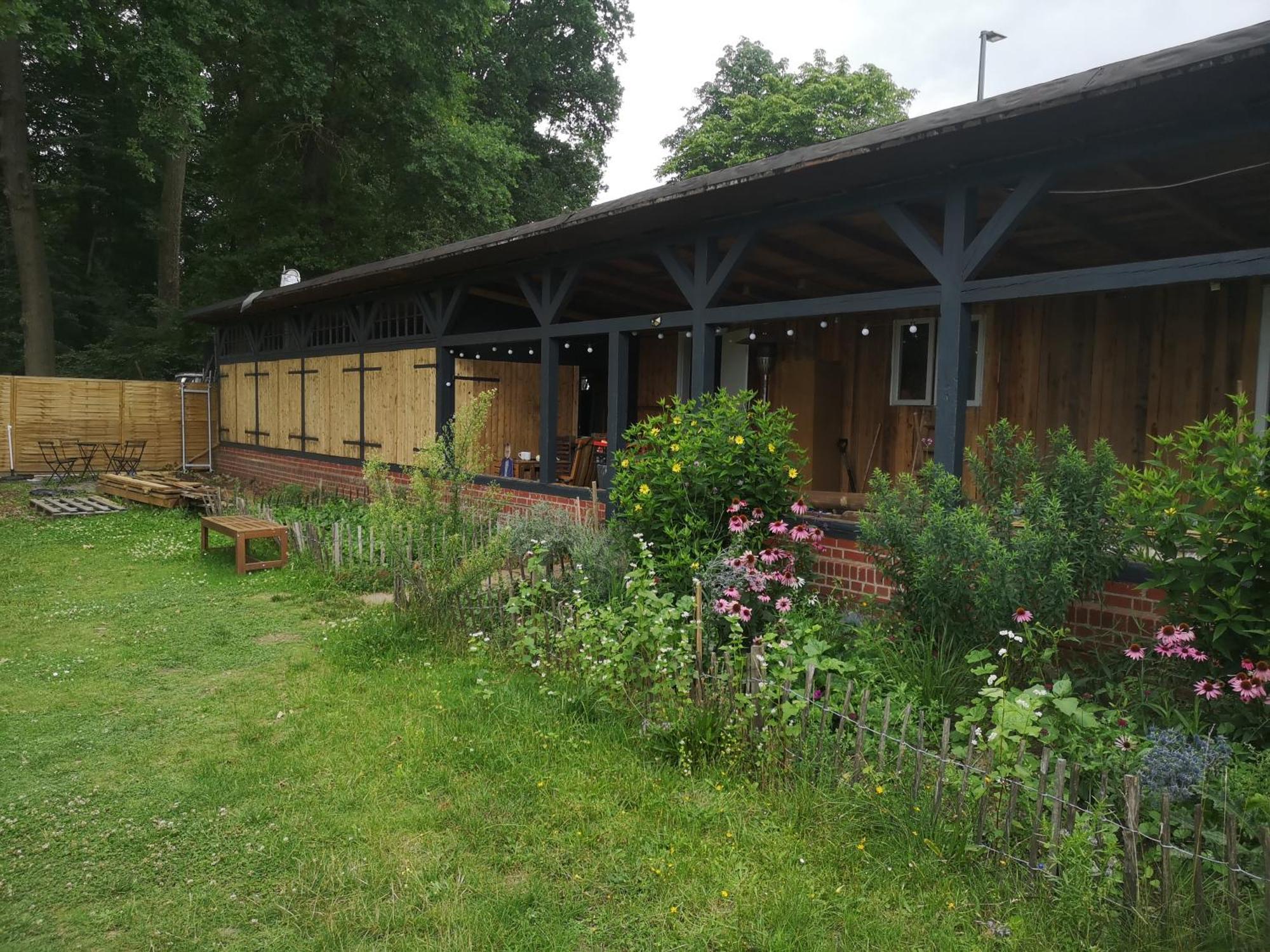 Gaestehaus Maria Rast Suderburg Exteriör bild